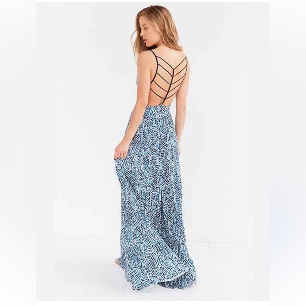 Silence + Noise blue patterned maxi dress with open back, size S